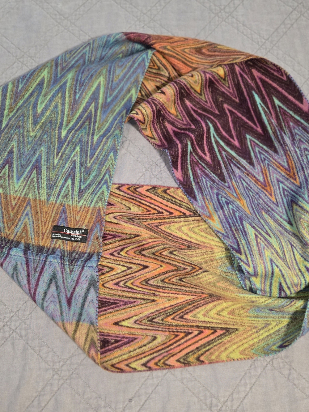 Super Soft Multicolor Zigzag Infinity Scarf /Wrap
